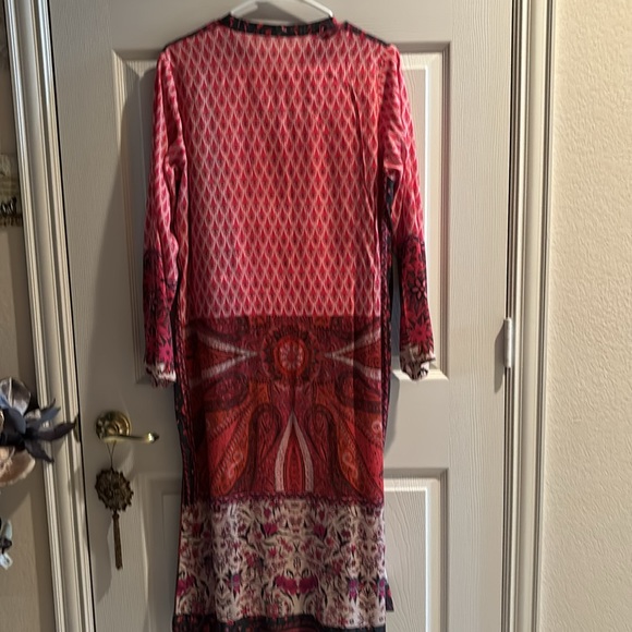 Pakistani and Indian outfits - Picture 4 of 10